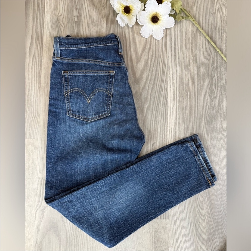 Levi's Classic Blue Straight Leg Jeans